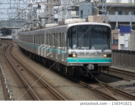 A train running near Musashi-Kosugi Station on the Tokyu Toyoko Line. A train running near Musashi-Kosugi Station on the Tokyu Toyoko Line. 138341821