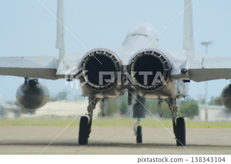 A Japan Air Self-Defense Force F-15J heading towards the runway. A Japan Air Self-Defense Force F-15J heading towards the runway. 138343104