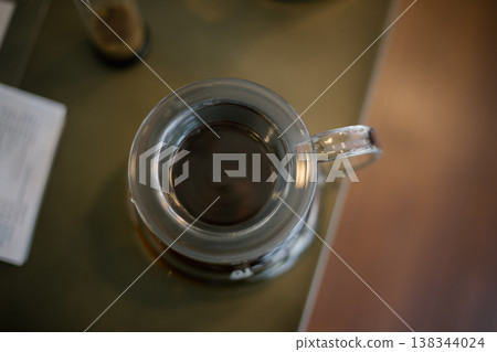 Cafe coffee drip 138344024