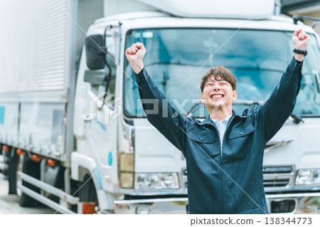 truck driver 138344773