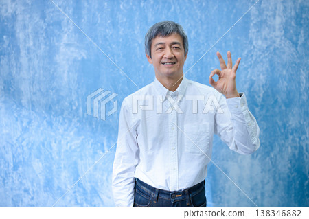 60多歲的男性笑臉 60多歲的男性笑臉 138346882