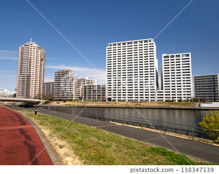 Tokyo Metropolitan Shioiri Park and Sumida River, Tokyo Tokyo Metropolitan Shioiri Park and Sumida River, Tokyo 138347139