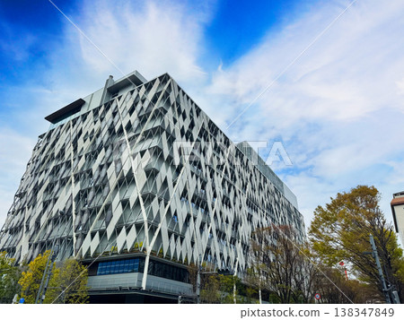 Office buildings, campuses, hospital buildings 138347849