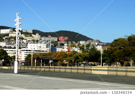 長崎市中心景觀：長崎港區，“長崎海濱公園” 138348154