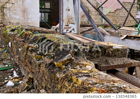 Demolition old building for construction new house Demolition old building for construction new house 138348365