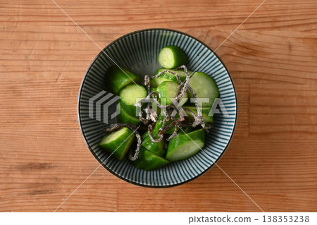 Cucumber and salted kelp with sesame oil 138353238