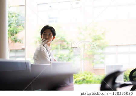 從辦公室向外望去 138355080