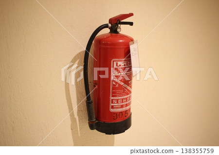 Fire extinguisher mobile powder fire extinguishing equipment fire extinguishing equipment Fire extinguisher mobile powder fire extinguishing equipment fire extinguishing equipment 138355759