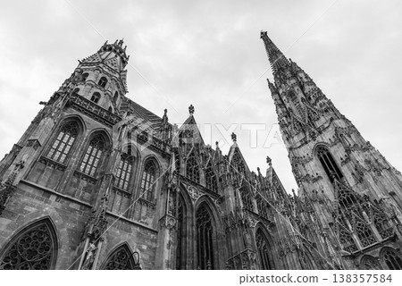 St. Stephen Cathedral Stephansdom in Stephansplatz in Vienna Austria St. Stephen Cathedral Stephansdom in Stephansplatz in Vienna Austria 138357584