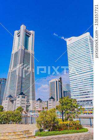 (神奈川縣)橫濱港未來運河公園櫻花盛開 (神奈川縣)橫濱港未來運河公園櫻花盛開 138357721