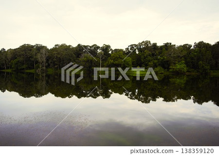 吳哥窟世界遺產地周圍的濱水風光 138359120