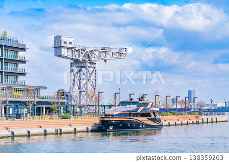 (Kanagawa Prefecture) Yokohama Minato Mirai Hammerhead Park (Kanagawa Prefecture) Yokohama Minato Mirai Hammerhead Park 138359203