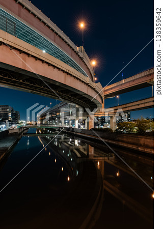 夜景 - 東京,小菅交叉路口 - 第三部分 夜景 - 東京,小菅交叉路口 - 第三部分 138359642