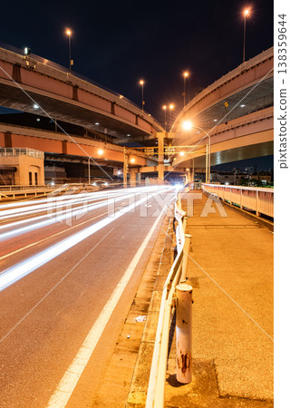 夜景 - 東京，小菅交叉路口，第五部分 138359644