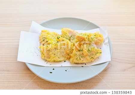 炸竹筍(用醬油燉煮) 炸竹筍(用醬油燉煮) 138359843