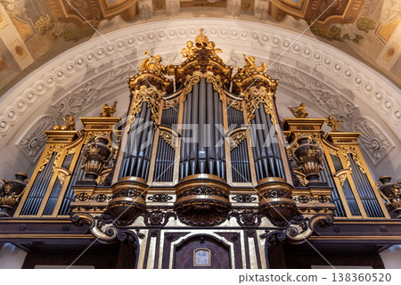 Organ loft of Karlskirche baroque church in Karlsplatz square in Vienna, Austria Organ loft of Karlskirche baroque church in Karlsplatz square in Vienna, Austria 138360520