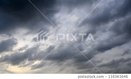 多雲的天空素材 多雲的天空素材 138361646