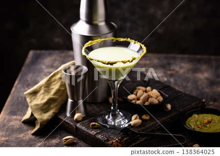 Pistachio creamy coctail martini or liquor Pistachio creamy coctail martini or liquor 138364025