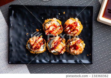 Tempura futomaki sushi 138368362