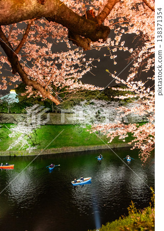 Night Cherry Blossoms ~Tokyo, Chidorigafuchi, 21~ Night Cherry Blossoms ~Tokyo, Chidorigafuchi, 21~ 138371354
