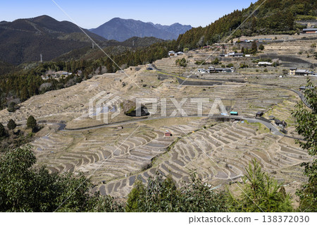 丸山千枚田(3月中旬) 丸山千枚田(3月中旬) 138372030