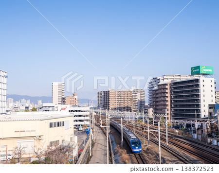 [JR Kobe Line] Limited Express Super Hakuto bound for Kobe and Himeji 138372523