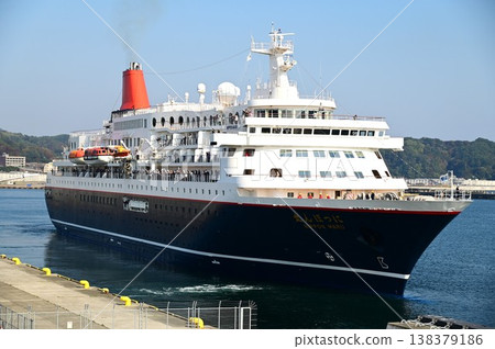 The cruise ship Nippon Maru departed from Fujiwara Pier in Miyako City. The cruise ship Nippon Maru departed from Fujiwara Pier in Miyako City. 138379186