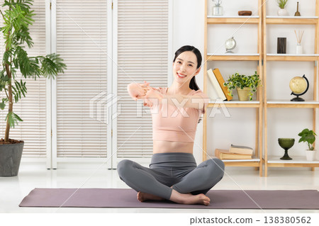 Women stretching Women stretching 138380562