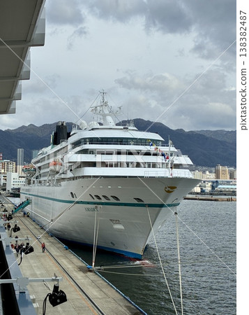 Cruise ship Cruise ship 138382487
