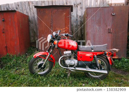 Vintage Red Motorcycle Generic Motorbike Countryside Vintage Red Motorcycle Generic Motorbike Countryside 138382909