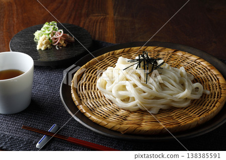Zaru 烏龍麵(配調味品和湯) Zaru 烏龍麵(配調味品和湯) 138385591