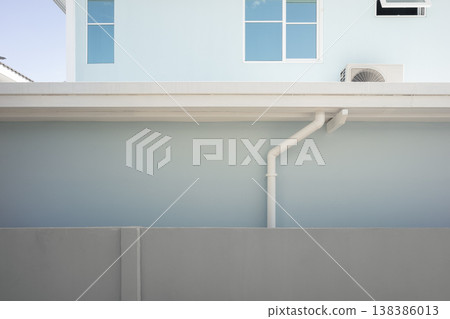 Modern House Exterior Modern House Exterior 138386013