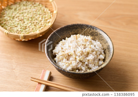 Buckwheat rice 138386095