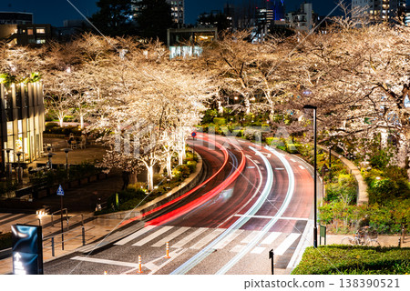 夜櫻 ~東京，東京中城，18~ 138390521