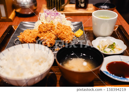 炸肉排套餐 炸肉排套餐 138394219