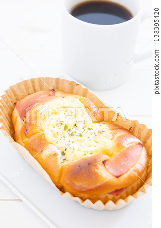 Delicious ham and egg roll and coffee 138395420