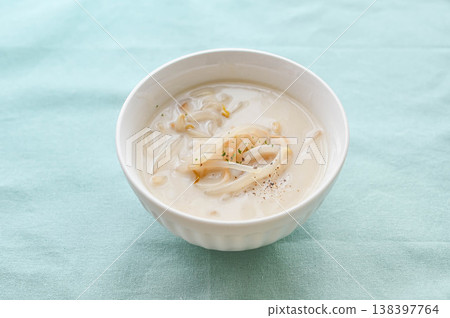 豆芽燉菜 豆芽燉菜 138397764