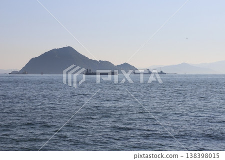 從伊良岬（愛知縣田原市）看到的神島 138398015