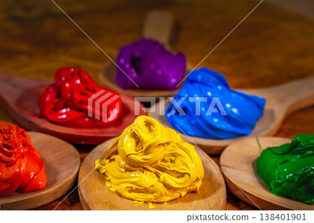Yellow lumps on a scoop Yellow lumps on a scoop 138401901