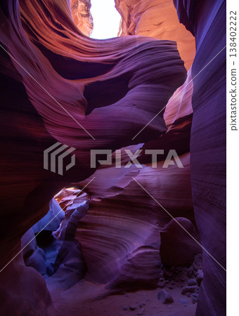 Sunlit Curves of Antelope Canyon Sandstone Formation. 138402222