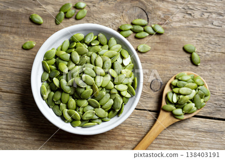 pumpkin seeds pumpkin seeds 138403191