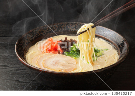 Tonkotsu ramen Tonkotsu ramen 138410217