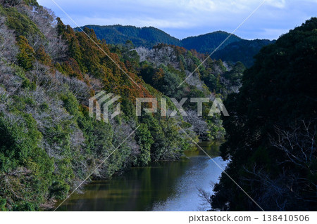 Kazusa Kameyama Valley Kazusa Kameyama Valley 138410506