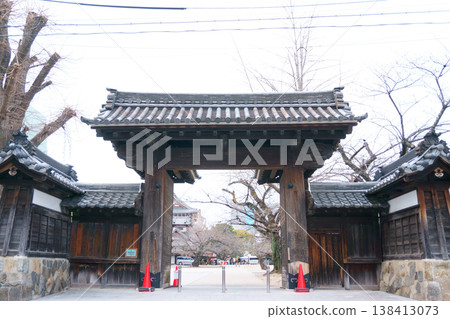 Nagoya Higashi Betsuin Temple, East Gate, Registered Tangible Cultural Property Nagoya Higashi Betsuin Temple, East Gate, Registered Tangible Cultural Property 138413073