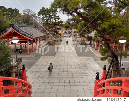View from the arched bridge at Sumiyoshi Taisha Shrine View from the arched bridge at Sumiyoshi Taisha Shrine 138413947