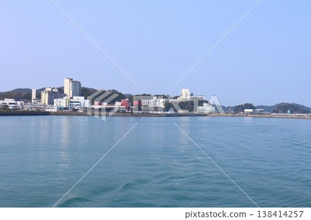 A distant view from Toba Station to Toba Marine Terminal (Toba City, Mie Prefecture) A distant view from Toba Station to Toba Marine Terminal (Toba City, Mie Prefecture) 138414257