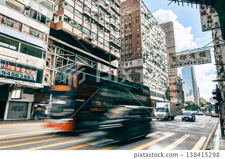 香港煥發活力：九龍的清晨 138415298