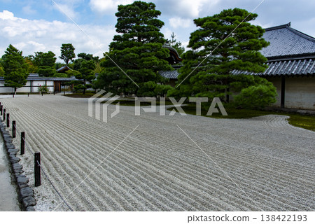 寺廟花園 寺廟花園 138422193