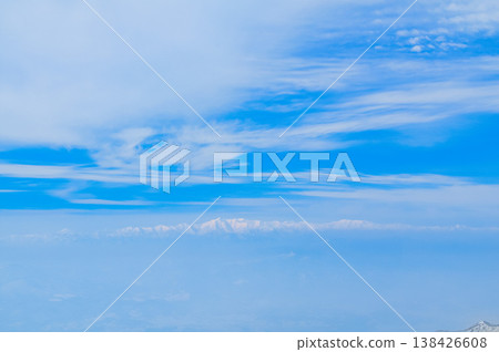 [Clear skies] Zao's snow monsters, pure white frost-covered trees standing out against the deep blue sky, and a spectacular winter landscape. 138426608