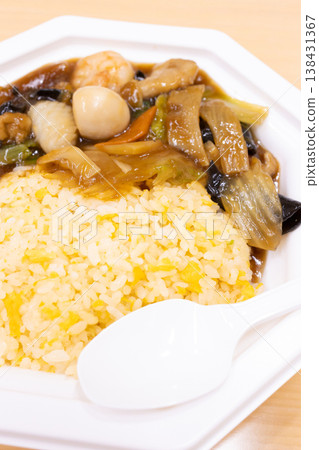 Delicious stir-fried rice with thick sauce Delicious stir-fried rice with thick sauce 138431367
